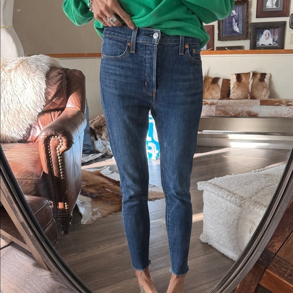 Levi's Denim - Levi’s wedgie high rise Classic Blue Women's Jeans size 26